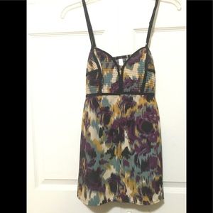 Xhilaration Fitted Bust Tank Top